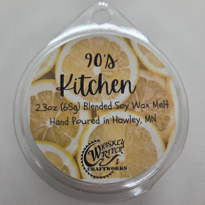 Wax Melts variant in 90'S Kitchen featuring a vibrant, custom lemon themed retro fragrance label on a clear clamshell pack.